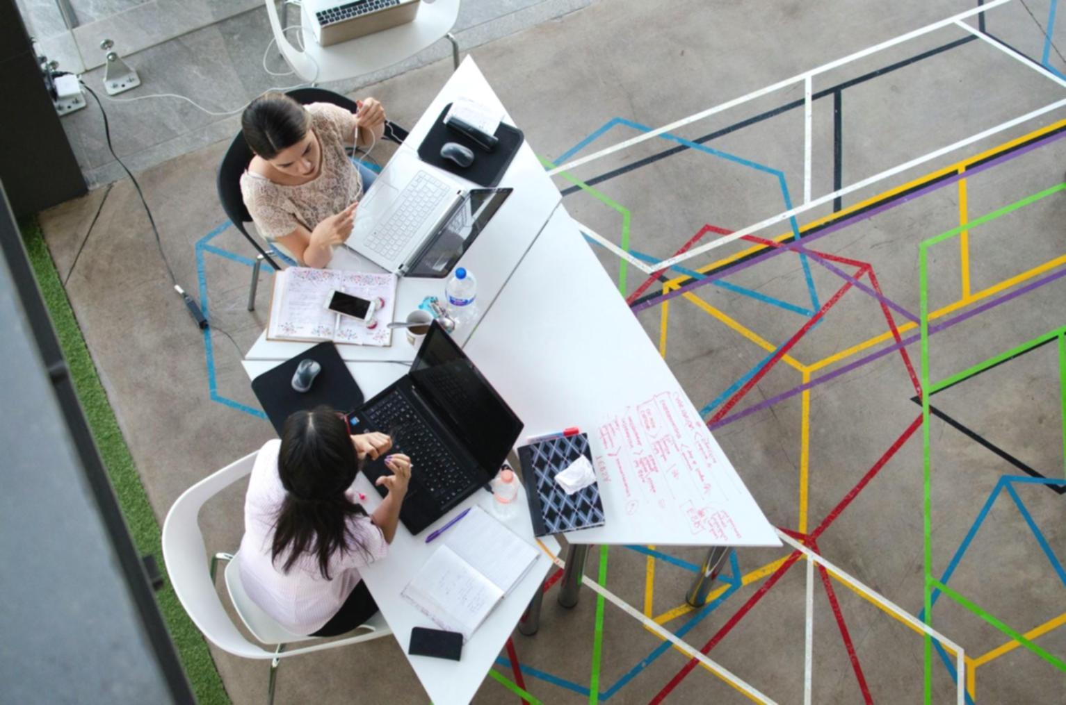 Interface d'analyse de recherche organique